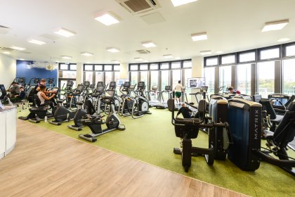 The oval gym