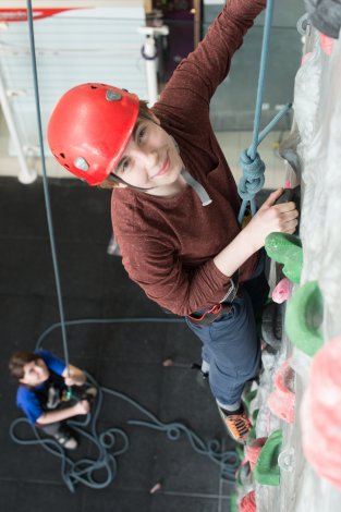 See how bouldering has been made Covid safe for you!